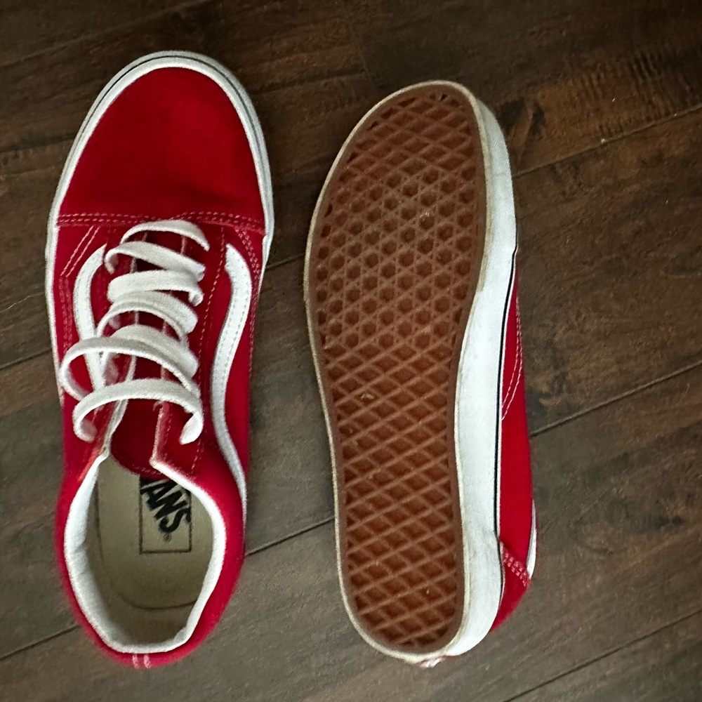 Women’s- Vans - Picture 3 of 4